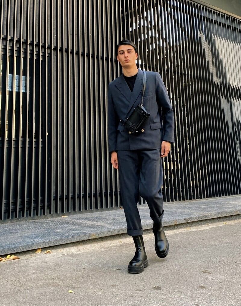phối đồ với áo blazer nam cùng quần tây