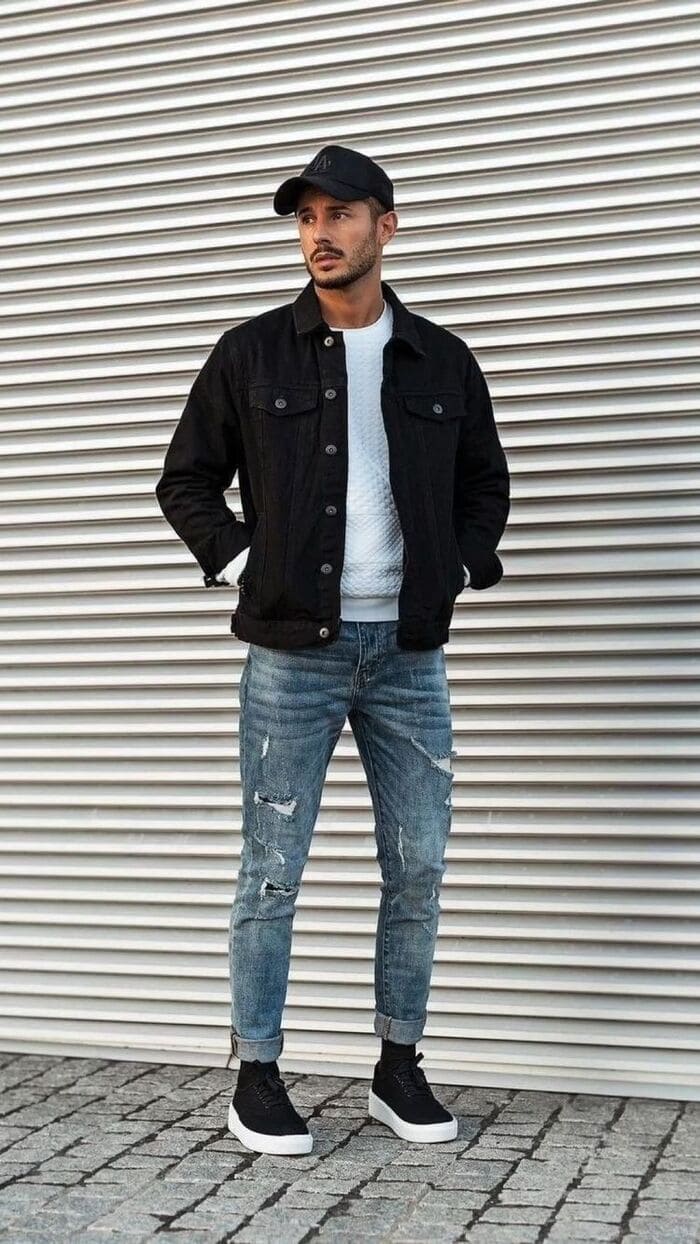 phối đồ với áo khoác nam cùng quần jeans